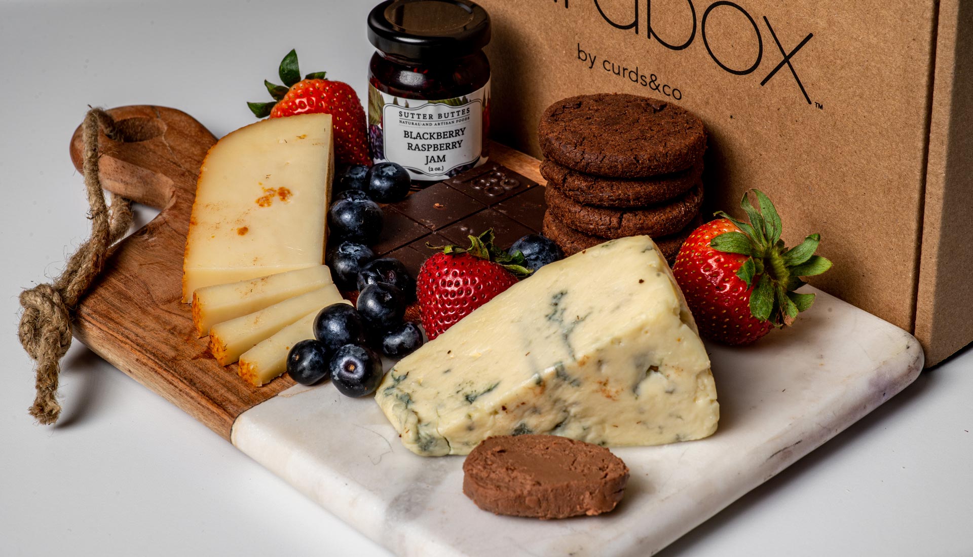 Photo Contest for Curdbox | May 2020