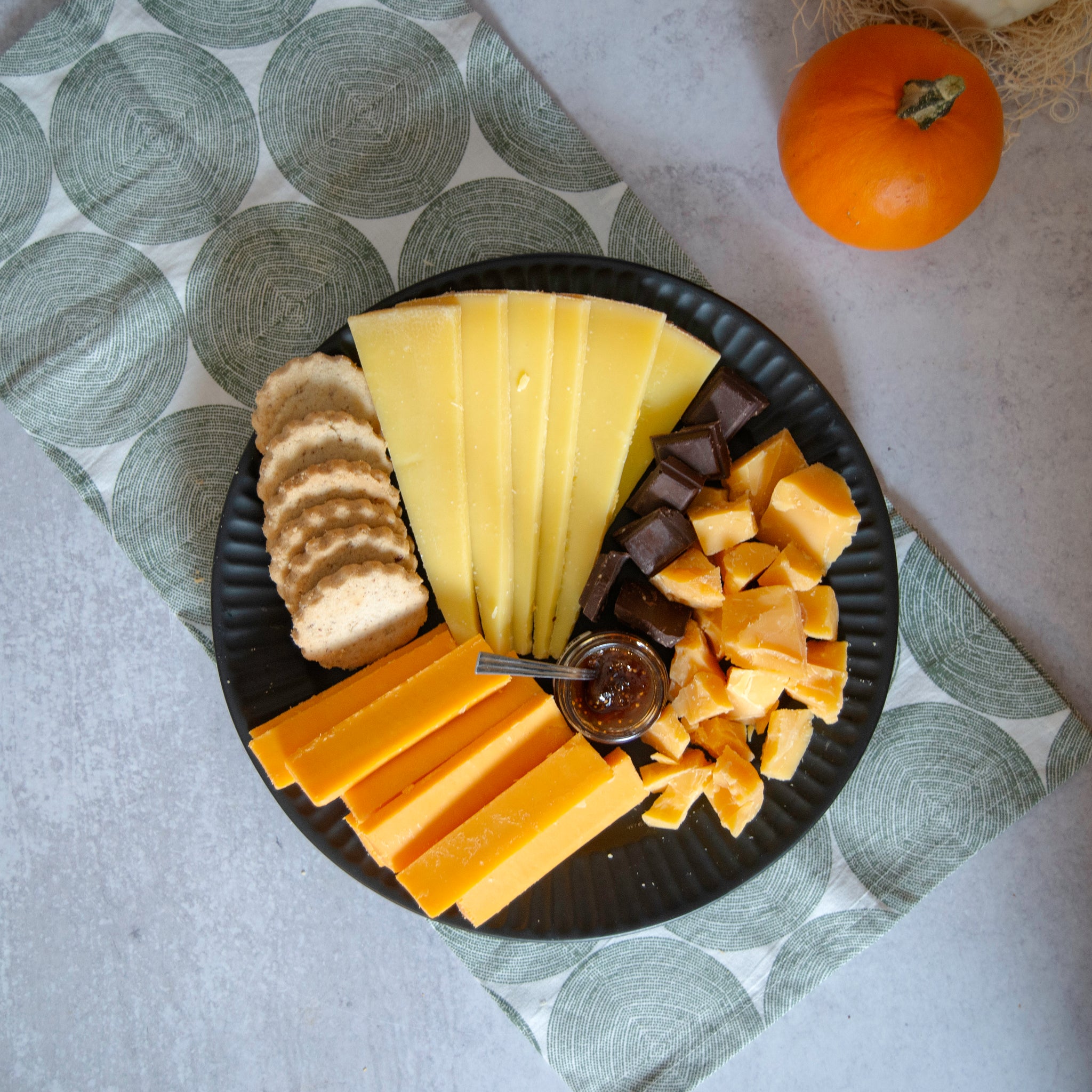 Vintage Halloween | October 2024 curdbox