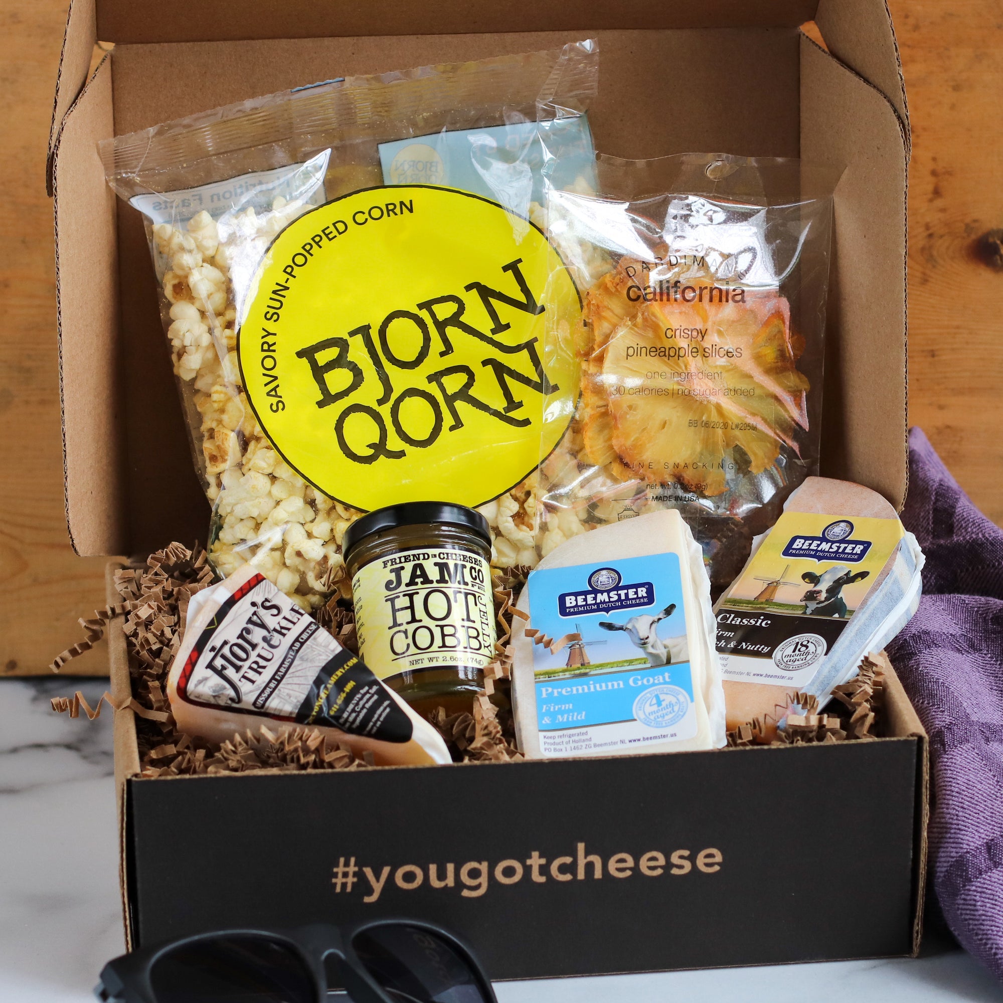 CURDBOX | the original cheese + pairing experience