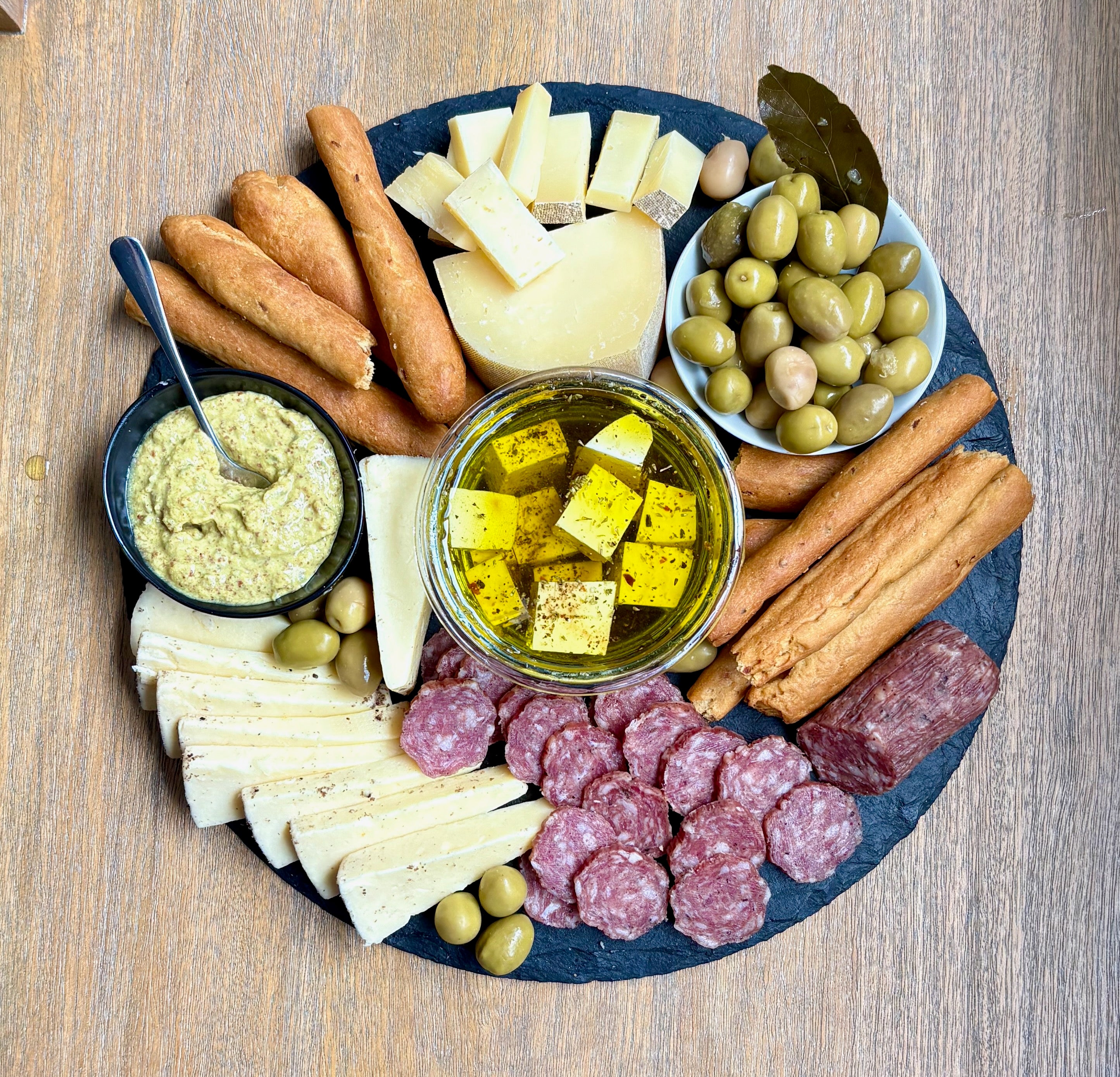 Dad's Cheese & Snack Box