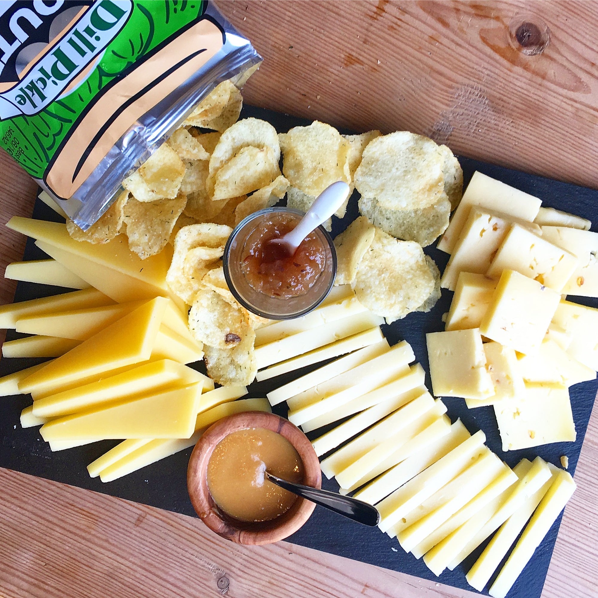 CURDBOX | the original cheese + pairing experience